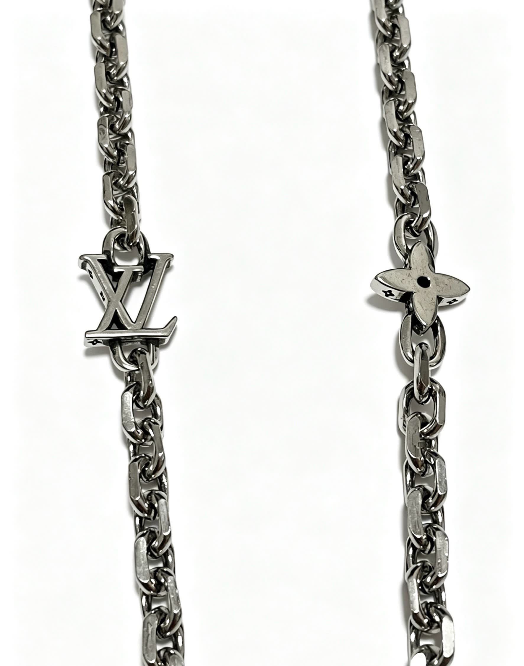 Louis Vuitton Silver Chain Necklace with Green Flower and Monogram Motif